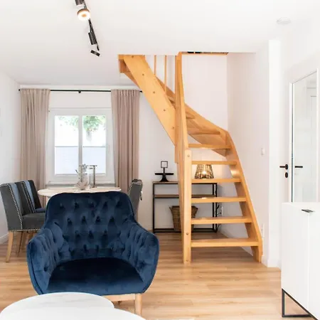 Kleine Strandhaus Дом отдыха *