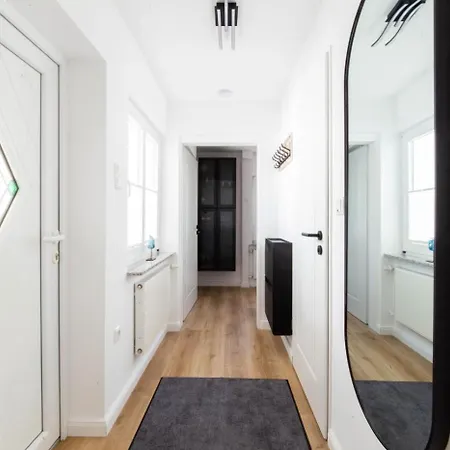 Kleine Strandhaus * Шарбойц